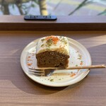 COMFORT Stand - キャロットケーキ
