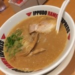 イップウドウ ラーメンエクスプレス - しょうゆ690円