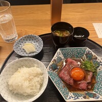 肉和食 月火水木金土日 - 