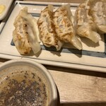 世界の山ちゃん 天王寺ミオ店 - 焼き餃子