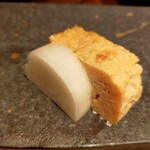 奥新 鮨屋のうおきん - 玉子焼きとべったら漬