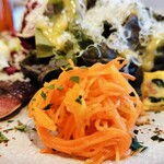 ブイヤベースのお店 プチポワソン - キャロットラペです！クミンが効いたオリエンタルな味！甘く濃い人参がスパイスと良く合います