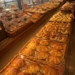 焼きたてパン工房 サラブレッド - 料理写真: