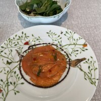 RISTORANTE OZIO - サラダ、サーモンのマリネ