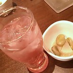 ビワミン350円、付き出し