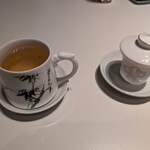 横浜中華街 薬膳火鍋 大草原 - 