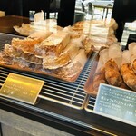 ベーカリー&レストラン 沢村 - 