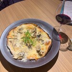 ブラッスリー 航 - トルティーヤピザ まいたけチーズ
