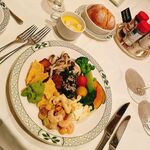 ロウリーズ・ザ・プライムリブ 恵比寿ガーデンプレイス店 - 