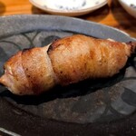 炭火串処 そうげん - トマト巻き。
