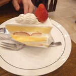 Cafe Bach - 断面