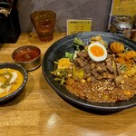 SPICY CURRY 魯珈 - 