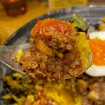 SPICY CURRY 魯珈 - 