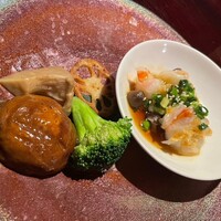 過門香 銀座本店 - 黒酢ソースのハンバーグ