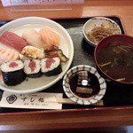 Sushi Fuku - すし定食９００円