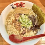 麺屋 だいくう - 博多中華そば680円（大盛りなので780円）！