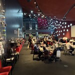 カフェ アンリ・ファーブル - 店内