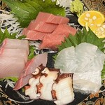 酒とアテと焼魚 カネモリ - 