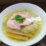 らあめん サンド - 比内地鶏とシャモロックの塩らあめん（大盛）
