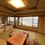 白良荘グランドホテル - お部屋パートⅡなのだ。次の間とソファーが続いてるのだ。