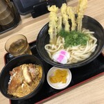 資さんうどん - 