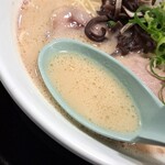 阿佐ケ谷ダイニングキッチン - クセのないとんこつスープ