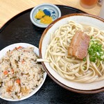 丸隆そば - 料理写真: