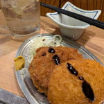 メンチとコロッケでメンコロ☆