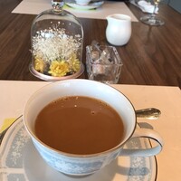 ポム・ダダン - 