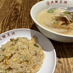 大阪王将 - ラーメンセット（とんこつ）　1,000円