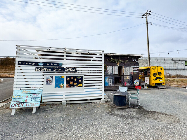 Mustache Burger（マスタッシュバーガー） - 浜吉田（ハンバーガー）の写真