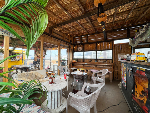 Mustache Burger（マスタッシュバーガー） - 浜吉田（ハンバーガー）の写真