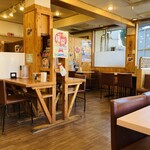 大鷹ラーメン - 店内