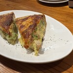 ビストロ やまごや - エビとアボカドのキッシュ