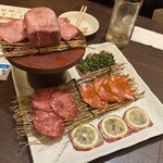 黒タン焼肉 青木 - 