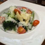 ビストロ やまごや - ゴロゴロ野菜のサラダ