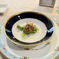 レストラン ル バンビ - 本マグロと夏みかんのタルタル