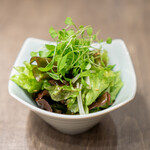 USHIGORO S. - サラダ