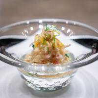 USHIGORO S. SHINJUKU - 鳥取県産松葉蟹 土佐酢ジュレ添え