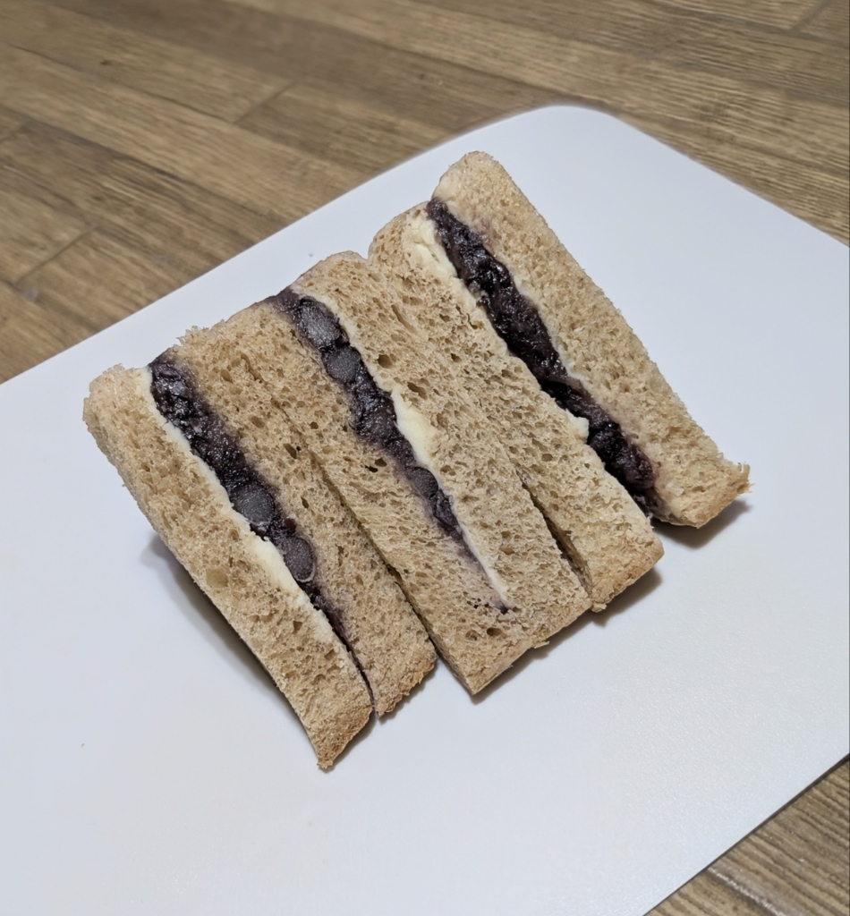sandwichです 写真 : TEA wiz Sandwich （ティー ウィズ サンドイッチ） - 根津