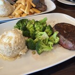 LONGHORN STEAKHOUSE - 