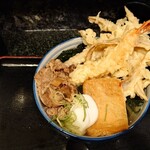大地のうどん 東京馬場店 - 具沢山うどん大盛り 肉トッピング
