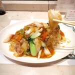 北京料理桂蘭 - 肉・野菜・魚介たっぷりの具材も魅力の一つです(o^^o)