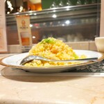 北京料理桂蘭 - 蟹レタス炒飯です(o^^o)