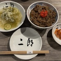 焼肉&手打ち冷麺 二郎 KANAYAMA - 