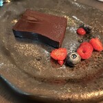 KEI Collection PARIS - 