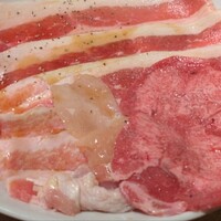 福岡焼肉kintan - 牛たん、牛カルビ、白金豚、あたりどり、260グラム