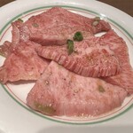 焼肉 鶯谷園 - カルビ