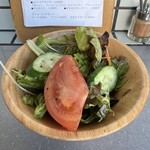 Sajilo Cafe - ■カレー2種セット×2(チキン、マトン、野菜、バターチキン)ラッシー、バナナラッシー、サラダ¥1,400＋チーズナン変更¥220