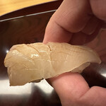 東山 吉寿 - 縞鯵の握り